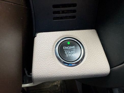 Used 2019 Ford F150 Limited image 25