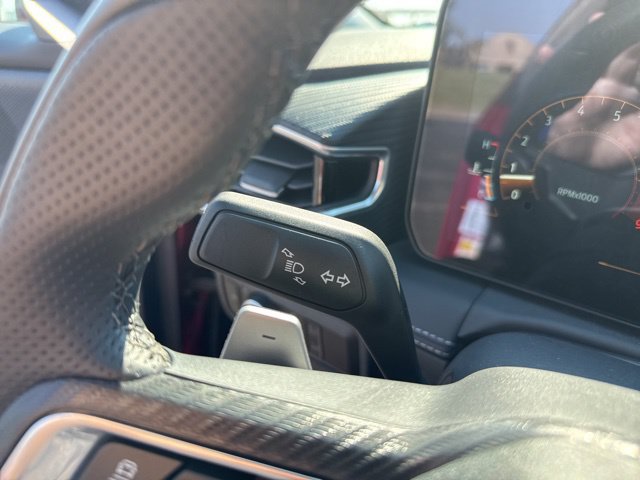 Used 2025 Ford Mustang GT Premium RWD image 17
