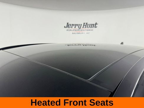 Used 2025 Lincoln Corsair Grand Touring image 13