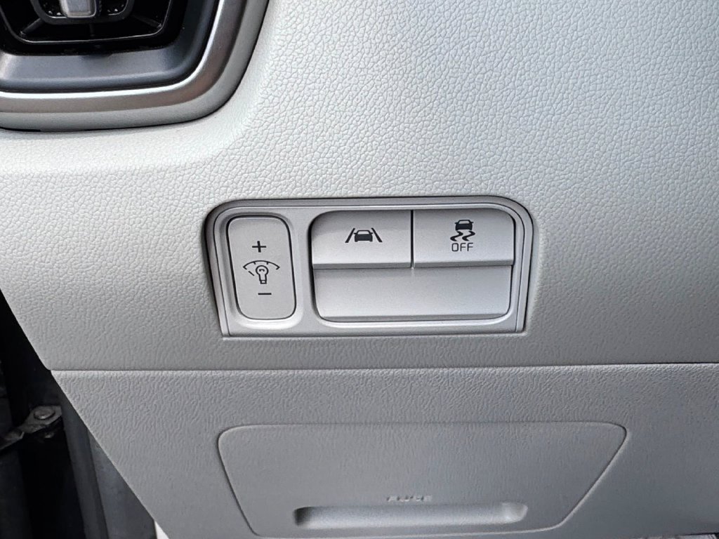 Used 2021 Kia Sorento S w/ Panoramic Sunroof Package AWD/4WD image 22