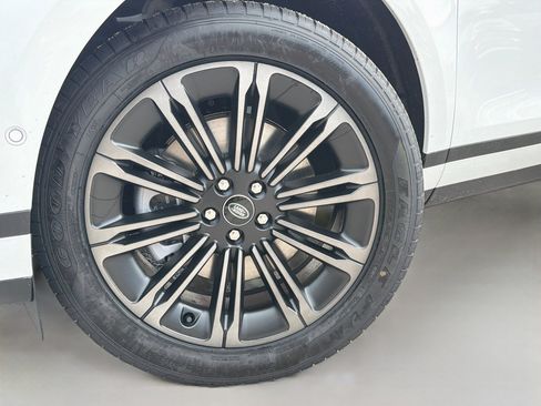 New 2026 Land Rover Range Rover Evoque S AWD/4WD image 41