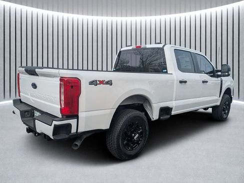 New 2026 Ford F250 XL AWD/4WD image 3