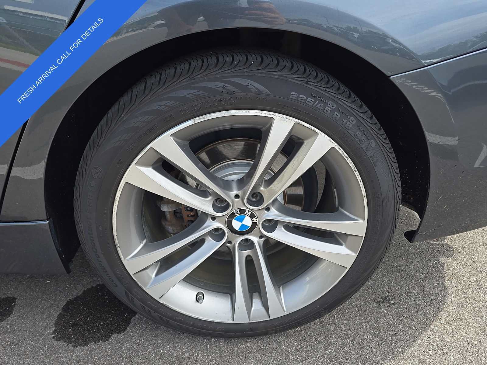 Used 2018 BMW 330i xDrive Sedan AWD/4WD image 15