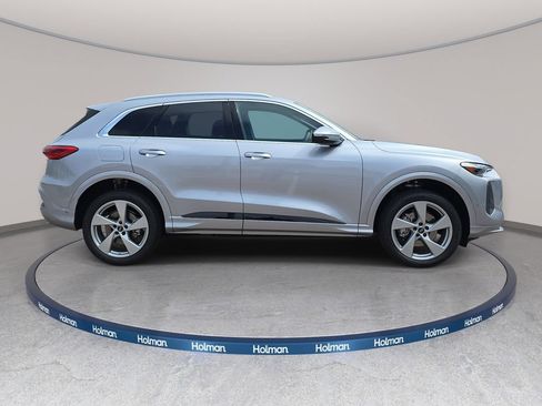 New 2026 Audi Q5 Premium Plus AWD/4WD image 4