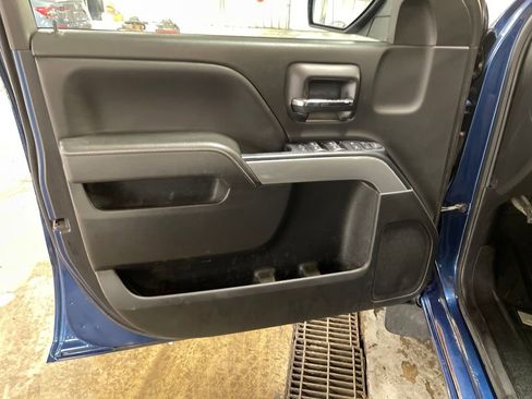 Used 2019 Chevrolet Silverado 1500 LT w/ All Star Edition image 11