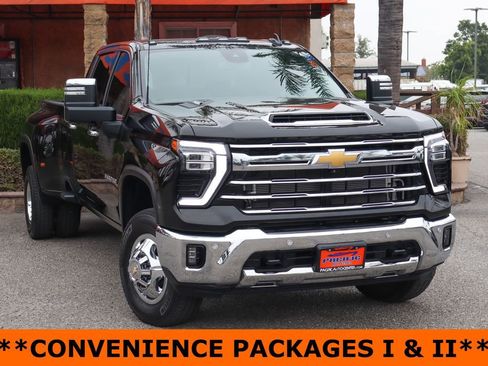 Used 2024 Chevrolet Silverado 3500 LTZ w/ LTZ Plus Package AWD/4WD image 2