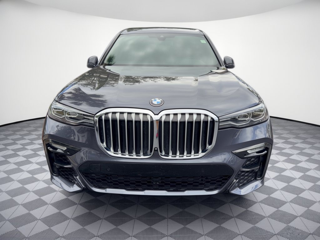 Used 2021 BMW X7 xDrive40i w/ M Sport Package AWD/4WD image 6