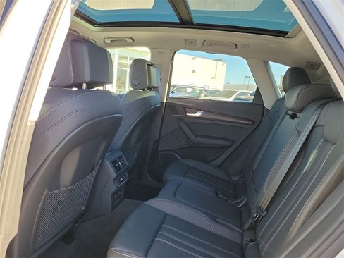 Used 2025 Audi Q5 2.0T Premium Plus w/ Premium Plus Package image 13