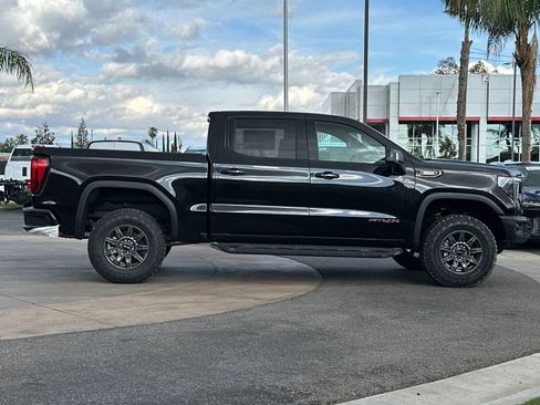 New 2026 GMC Sierra 1500 AT4X AWD/4WD image 3