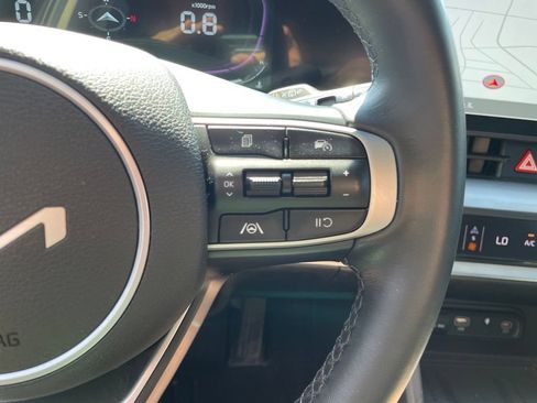 Used 2024 Kia Sportage EX AWD/4WD image 27