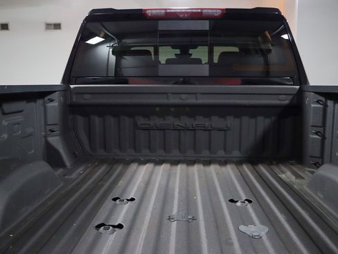 Used 2022 GMC Sierra 2500 Denali w/ Denali Ultimate Package AWD/4WD image 33