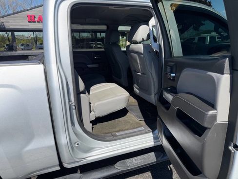 Used 2015 Chevrolet Silverado 1500 LTZ Z71 w/ LTZ Plus Package AWD/4WD image 12