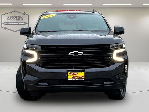 Used 2024 Chevrolet Tahoe RST w/ Luxury Package image 2