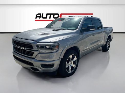 Used 2022 RAM 1500 Laramie w/ Sport Appearance Package AWD/4WD image 3