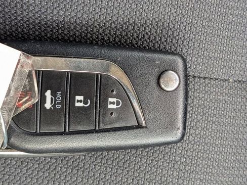 Used 2025 Toyota Corolla LE FWD image 25