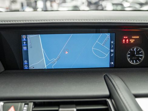 Used 2018 Lexus LC 500 Coupe w/ Touring Package RWD image 16