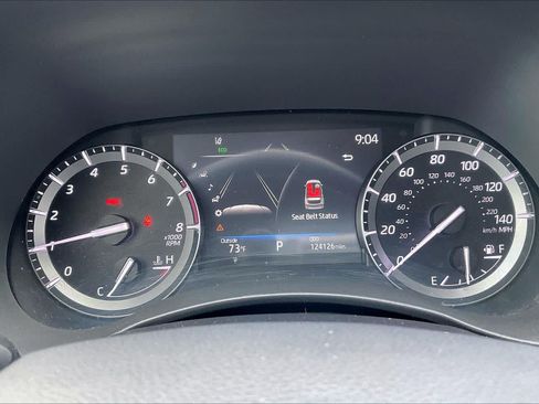Used 2021 Toyota Highlander Limited FWD image 26