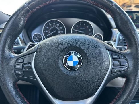 Used 2016 BMW 328i Sedan w/ Technology Package image 25