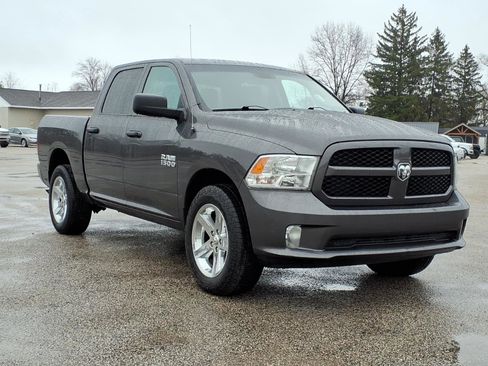 Used 2017 RAM 1500 Express image 11