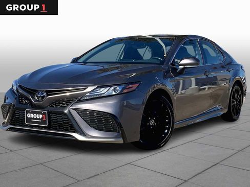 Used 2024 Toyota Camry XSE image 1