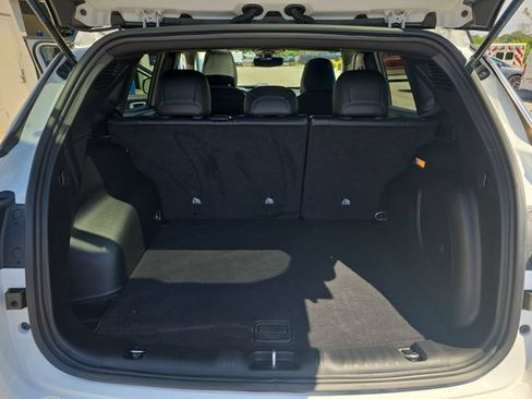 Used 2025 Jeep Compass Limited w/ Sun & Sound Group AWD/4WD image 13