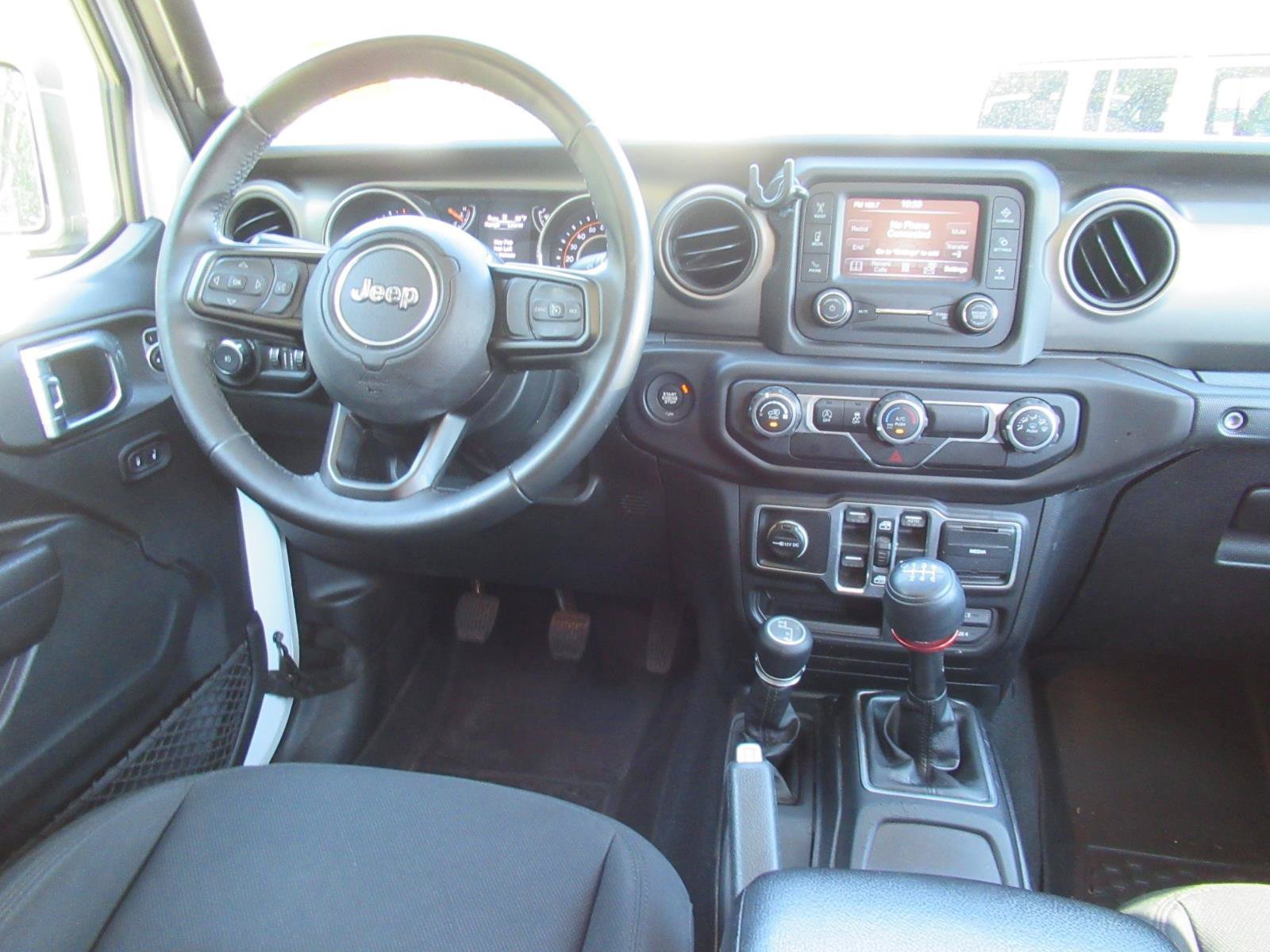 Used 2018 Jeep Wrangler Unlimited Sport S AWD/4WD image 14