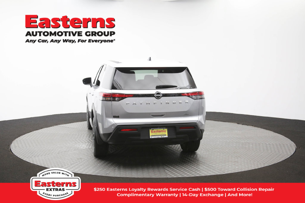 Used 2023 Nissan Pathfinder S AWD/4WD image 66
