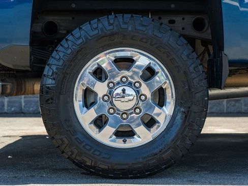 Used 2015 Chevrolet Silverado 2500 LTZ w/ Duramax Plus Package AWD/4WD image 28