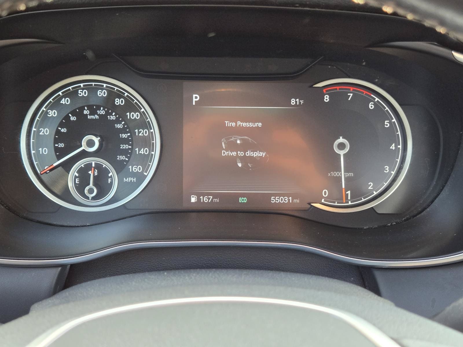 Used 2022 Genesis G70 2.0T AWD/4WD image 25