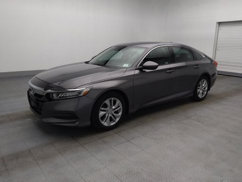 Used 2018 Honda Accord LX image 2