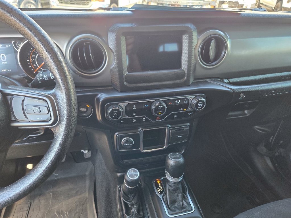 Used 2022 Jeep Wrangler Unlimited Sport AWD/4WD image 17