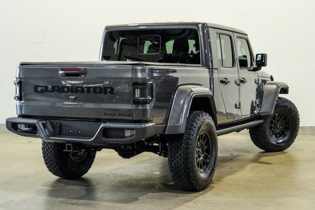 Used 2025 Jeep Gladiator Sport AWD/4WD image 7