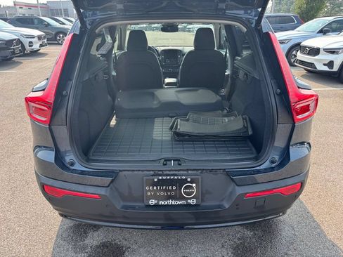 Certified 2026 Volvo XC40 B5 Core w/ Climate Package AWD/4WD image 26