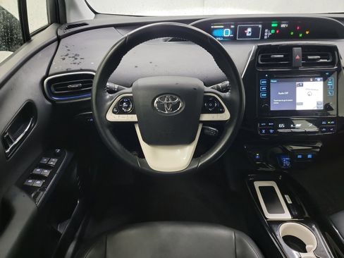 Used 2016 Toyota Prius Two image 16