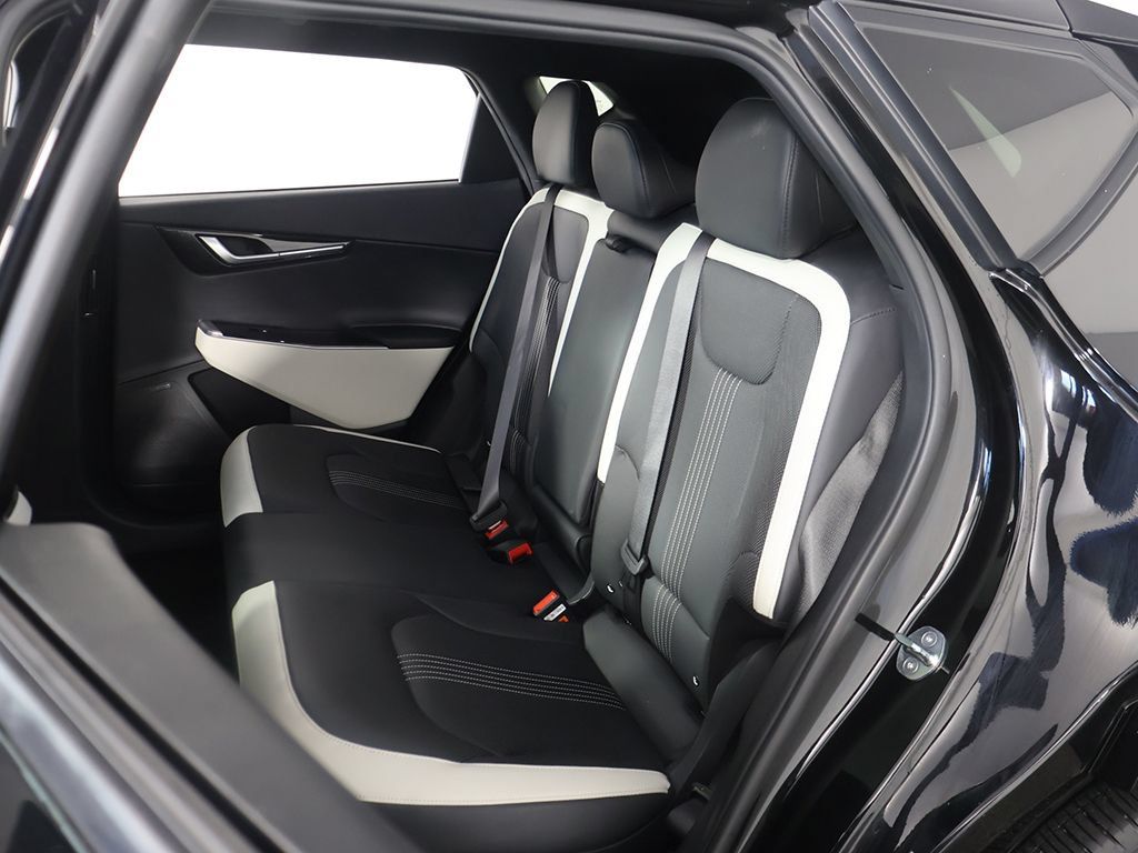 Used 2023 Kia EV6 GT-Line RWD image 34