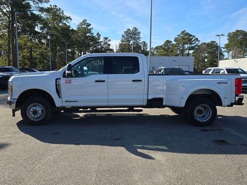 Used 2025 Ford F350 XLT image 6