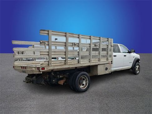 Used 2022 RAM 5500 Tradesman w/ Chrome Appearance Group image 4
