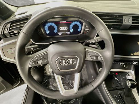 Used 2025 Audi Q3 2.0T Premium AWD/4WD image 11