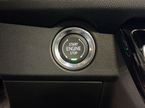 New 2026 Chevrolet Traverse LT w/ Sun and Wheel Package image 27