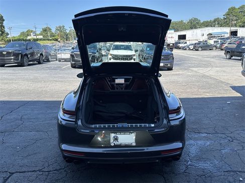 Used 2023 Porsche Panamera 4S image 34