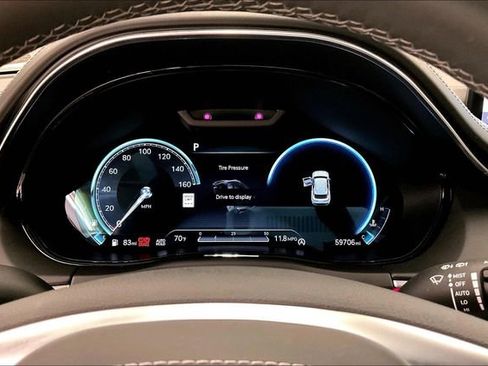 Used 2023 Genesis GV70 2.5T w/ Sport Prestige Package image 27