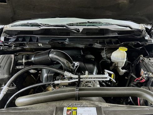 Used 2018 RAM 1500 Limited image 32