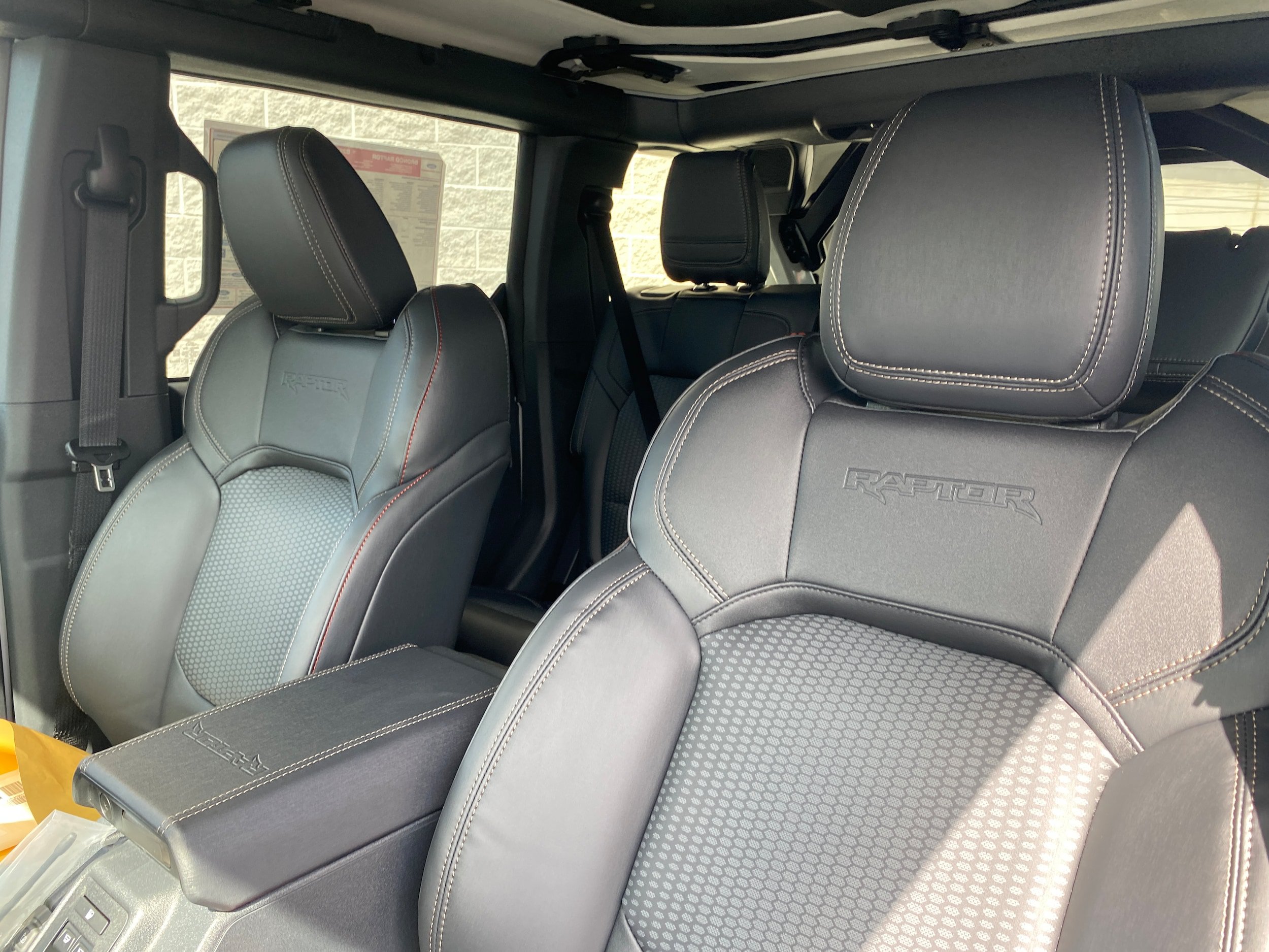 New 2026 Ford Bronco Raptor AWD/4WD image 30
