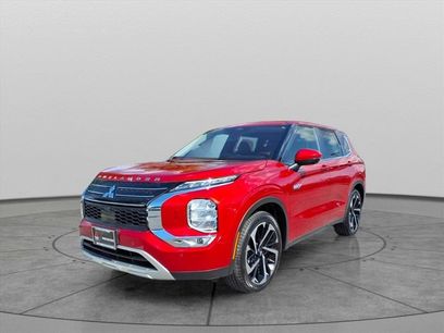 Used 2023 Mitsubishi Outlander SE