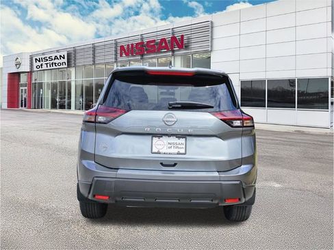 New 2026 Nissan Rogue SV image 5