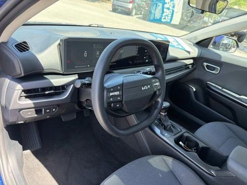 Used 2025 Kia K4 FWD image 11