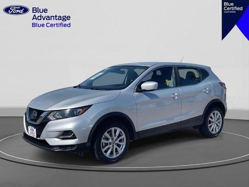 Used 2021 Nissan Rogue Sport S image 1