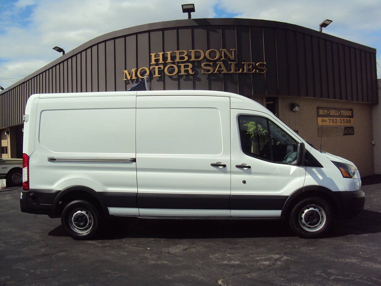 Used 2015 Ford Transit 350 148 Medium Roof RWD image 1