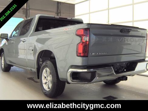 Used 2023 Chevrolet Silverado 1500 LT AWD/4WD image 4