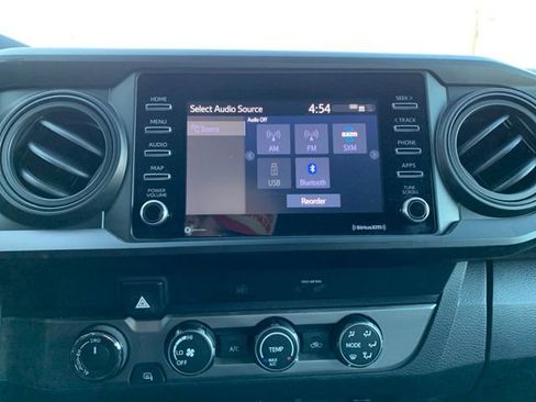 Used 2022 Toyota Tacoma SR image 22